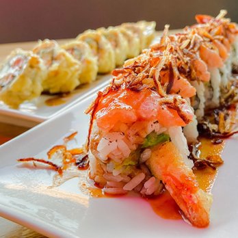 Roll Call - Big Bang Roll and Deep-Fried Philadelphia Roll! - Sushi Bars Near Me - Los Angeles, California Roll Call - Big Bang Roll and Deep-Fried Philadelphia Roll! - Sushi Bars Near Me - Los Angeles, California