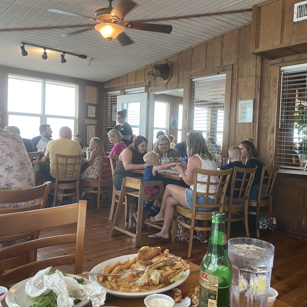 Stingaree - If you do not care about COVID-19, this is the place for you. - Seafood Near Me - Crystal Beach, Texas Stingaree - If you do not care about COVID-19, this is the place for you. - Seafood Near Me - Crystal Beach, Texas