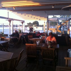 Sinus Bar & Restaurant
