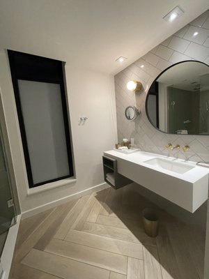 Andaz Ottawa ByWard Market, by Hyatt by null