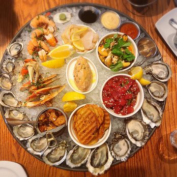 Taylor Shellfish Farms - Salish Sampler - Seafood Near Me - Seattle, Washington Taylor Shellfish Farms - Salish Sampler - Seafood Near Me - Seattle, Washington
