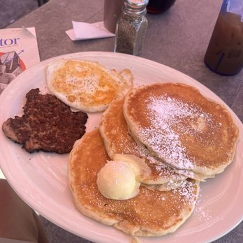 Rock'n Egg Cafe - Mini Combo - Breakfast & Brunch Near Me - Los Angeles, California Rock'n Egg Cafe - Mini Combo - Breakfast & Brunch Near Me - Los Angeles, California