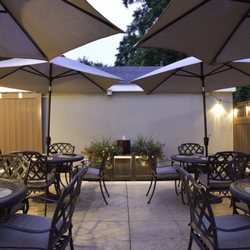 Amari's Pizzeria & Restaurant