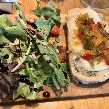 Cru - Crostini - Wine Bars Near Me - Zapopan, JAL Cru - Crostini - Wine Bars Near Me - Zapopan, JAL