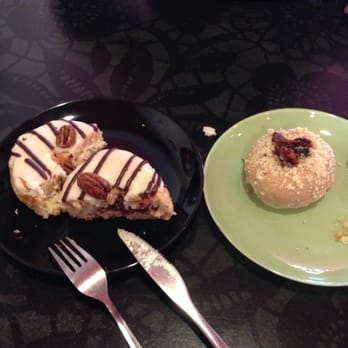 Glam Doll Donuts - Donuts Near Me - Minneapolis, Minnesota