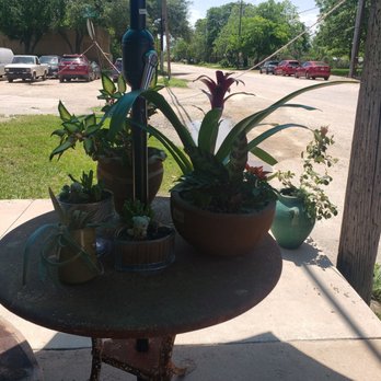 Harpers Store - Antiques Near Me - Martindale, Texas Harpers Store - Antiques Near Me - Martindale, Texas