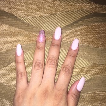 Hollywood Nail Salon - My natural nails! Acrylic and gel on top. Almond shaped. YASSS! - Nail Salons Near Me - Bronx, New York