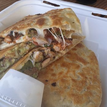 El Viejon - Fortside - Chicken quesadillas - Food Trucks Near Me - Vancouver, Washington El Viejon - Fortside - Chicken quesadillas - Food Trucks Near Me - Vancouver, Washington