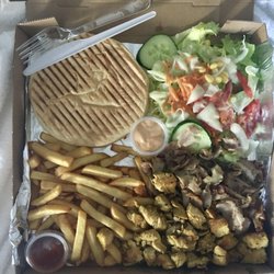 Djerba - Mixed kebab plate to go