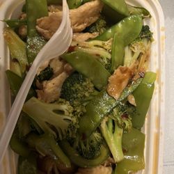 Good Home Chinese Restaurant - Chicken With Szechuan Style
