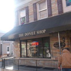 Donut Shop - The Outside Of The Donut Shop In Ashland PA 17921
