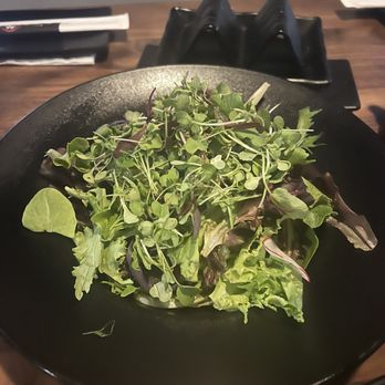 Kan Sushi - Yummy huge fresh greens salad with yummy sesame dressing - Sushi Bars Near Me - Honolulu, Hawaii Kan Sushi - Yummy huge fresh greens salad with yummy sesame dressing - Sushi Bars Near Me - Honolulu, Hawaii