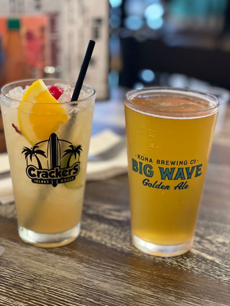 Crackers Island Grille