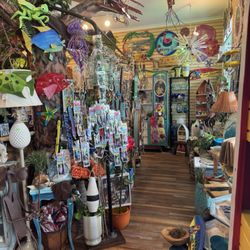 Jolene’s hidden treasures & Boutique