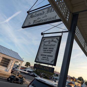 Island Hotel & Restaurant - Hotels Near Me - Cedar Key, Florida Island Hotel & Restaurant - Hotels Near Me - Cedar Key, Florida