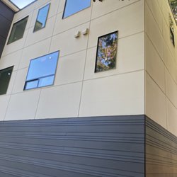 Seattle Pacific Construction - Residential siding installation and exterior & interior painting.
