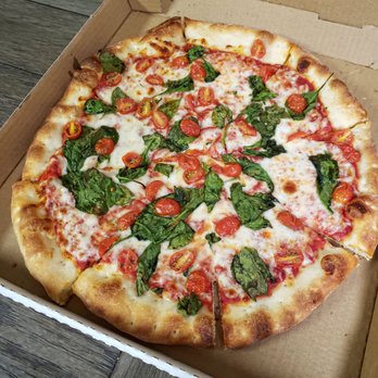 Pizza 72 - Large Pizza with Spinach and Tomatoes - Chicken Wings Near Me - Aurora, Colorado
