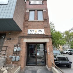 Stars Orthodontics - Stars Orthodontics - clinic exterior facade
