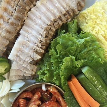 Mindeulle Korean Restaurant - Steamed Pork - Korean Near Me - Chino Hills, California