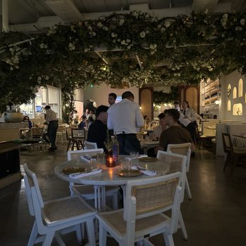 Motek - Brickell - Mediterranean Near Me - Miami, Florida