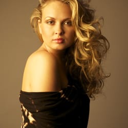 Michelle Marshall Salon