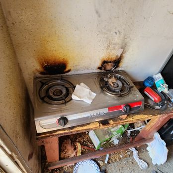 Pro Inspections - The "kitchenette" in the "rentable ADU". We were SHOCKED to learn it was unpermitted. Who would have guessed?! - Home Inspectors Near Me