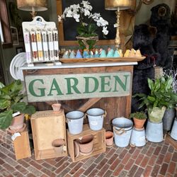 Country Gardeners Florist