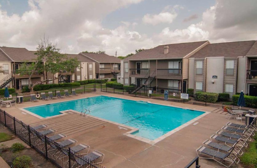 MAINSTREAM Updated August 2024 18 Photos 3000 Murworth, Houston