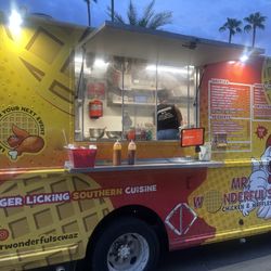Mr Wonderfuls Chicken and Waffles - Food truck