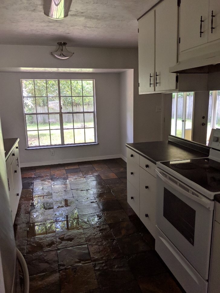 Slide of Dave's Roofing