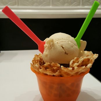 The Split Banana - Small caramel and ancho chocolate gelato with a waffle cup. - Ice Cream & Frozen Yogurt Near Me - Staunton, Virginia The Split Banana - Small caramel and ancho chocolate gelato with a waffle cup. - Ice Cream & Frozen Yogurt Near Me - Staunton, Virginia