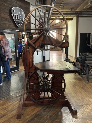 Marathon Village by null