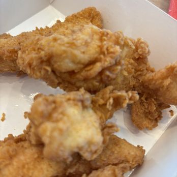 Jollibee - 8pc Chicken Nuggets - Chicken Shop Near Me - Hillsboro, Oregon Jollibee - 8pc Chicken Nuggets - Chicken Shop Near Me - Hillsboro, Oregon