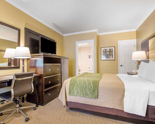 Comfort Inn Carmel By the Sea by null