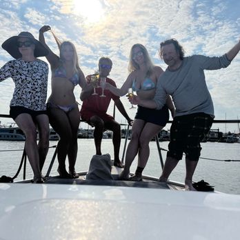 Texas Yacht Charters - Boat Tours Near Me - Galveston, Texas Texas Yacht Charters - Boat Tours Near Me - Galveston, Texas