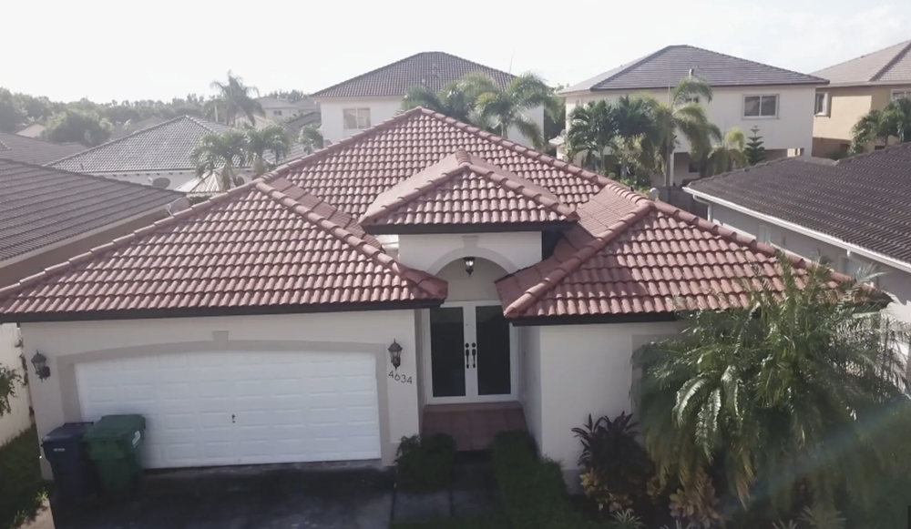 Slide of HD Contracting