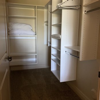 Coral Springs Resort - Walk in closet - Resorts Near Me - Hurricane, Utah Coral Springs Resort - Walk in closet - Resorts Near Me - Hurricane, Utah