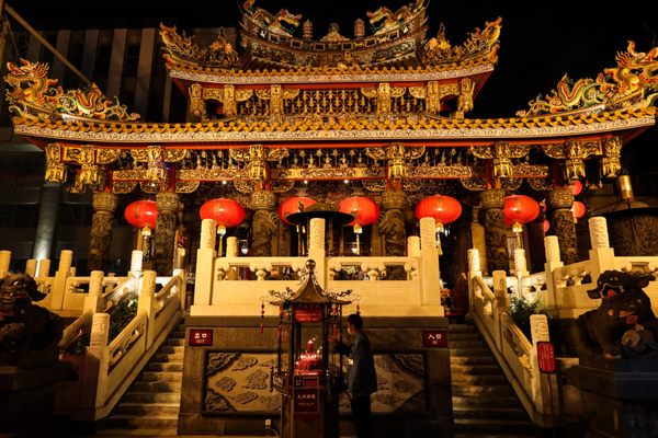 Yokohama Chinatown by null