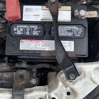 Affordable Towing & Roadside Service - Battery Installation - Towing Near Me - Newark, California Affordable Towing & Roadside Service - Battery Installation - Towing Near Me - Newark, California