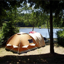 Lac et Activités de plein air - Camping de Champagnac-lVieux