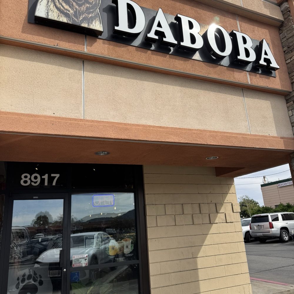 Daboba - Outside - Bubble Tea Near Me - Santee, California