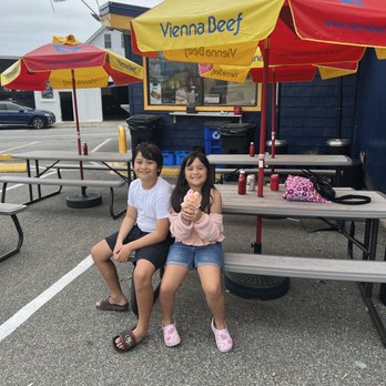 The Salty Seagull - Outside eating area - Hot Dogs Near Me - Beverly, Massachusetts