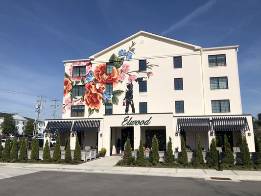 Elwood Hotel & Suites by null