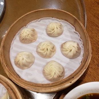鼎泰豐 - Pork soup dumplings - Taiwanese Near Me - Hong Kong, HK 鼎泰豐 - Pork soup dumplings - Taiwanese Near Me - Hong Kong, HK