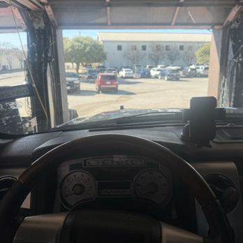 Take 5 Oil Change - Truck in the bay - Oil Change Stations Near Me - Helotes, Texas Take 5 Oil Change - Truck in the bay - Oil Change Stations Near Me - Helotes, Texas