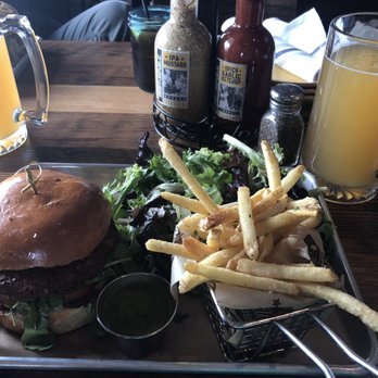 Draft Republic Carlsbad - Comfort Food Near Me - Carlsbad, California Draft Republic Carlsbad - Comfort Food Near Me - Carlsbad, California