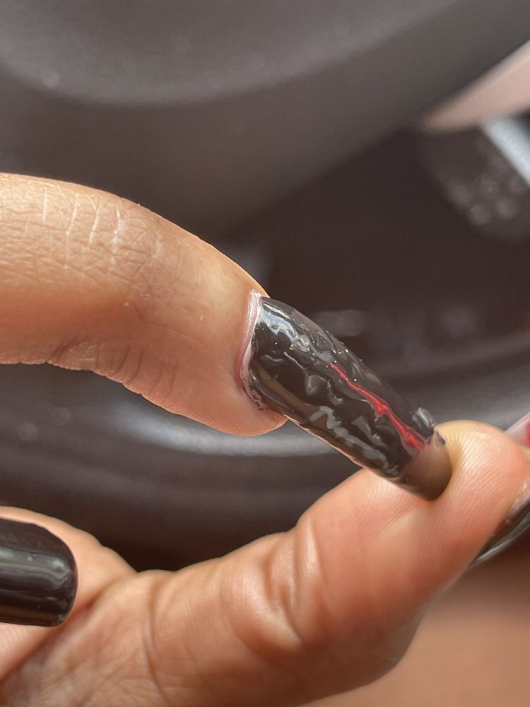 DISCOVER NAILS Updated October 2024 28 Photos & 17 Reviews 644