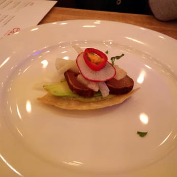 Earls Kitchen + Bar - Happy hour- tuna tostasdas $2 ( as of Apr, 2015) - Canadian (New) Near Me - Kamloops, British Columbia Earls Kitchen + Bar - Happy hour- tuna tostasdas $2 ( as of Apr, 2015) - Canadian (New) Near Me - Kamloops, British Columbia