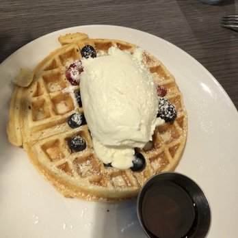 Friedman's - Waffles and fruit - Breakfast & Brunch Near Me - New York, New York Friedman's - Waffles and fruit - Breakfast & Brunch Near Me - New York, New York