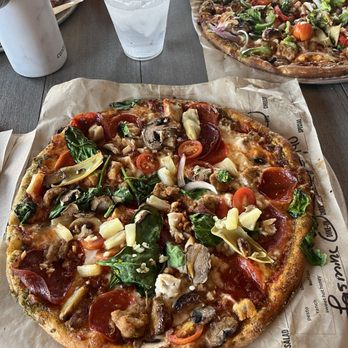 Blaze Pizza - Salad Near Me - Northridge, California Blaze Pizza - Salad Near Me - Northridge, California